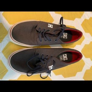 DC Sneakers